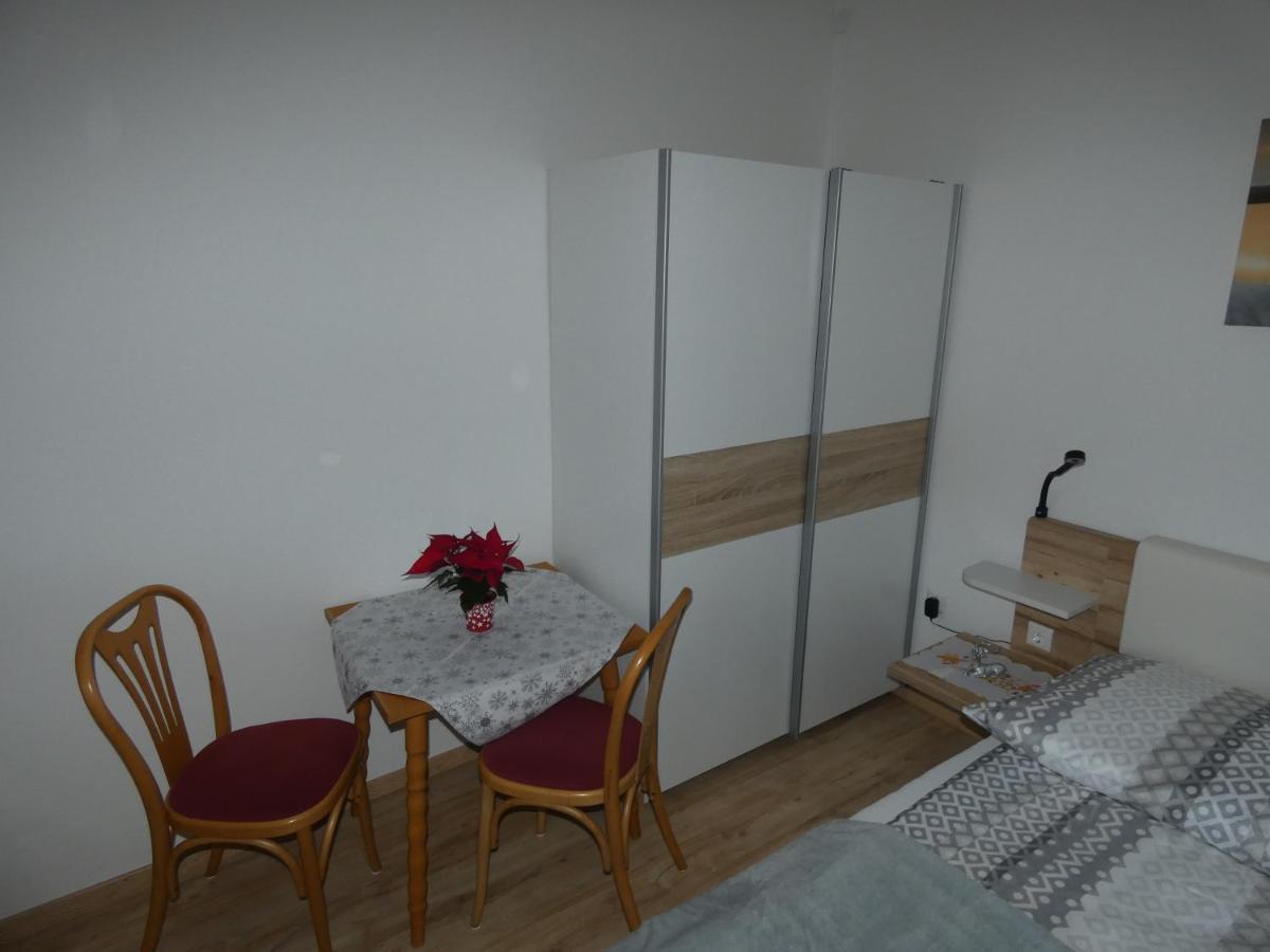 Gästezimmer Gombotz Etmissl Exterior foto